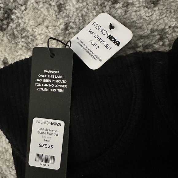 Black Pant Set - Picture 2 of 4